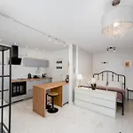 Apartamento Rakowicka Superior By Bookinghost *