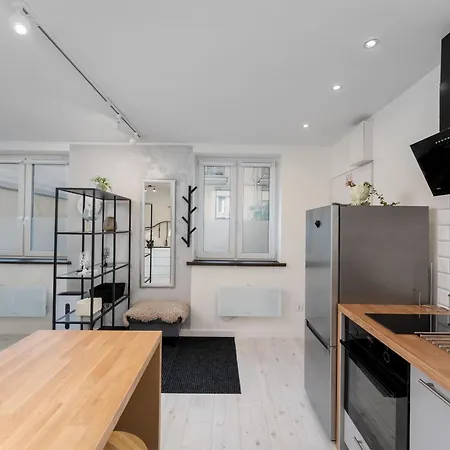 Rakowicka Superior By Bookinghost Apartman *