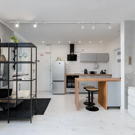 Rakowicka Superior By Bookinghost Apartman *